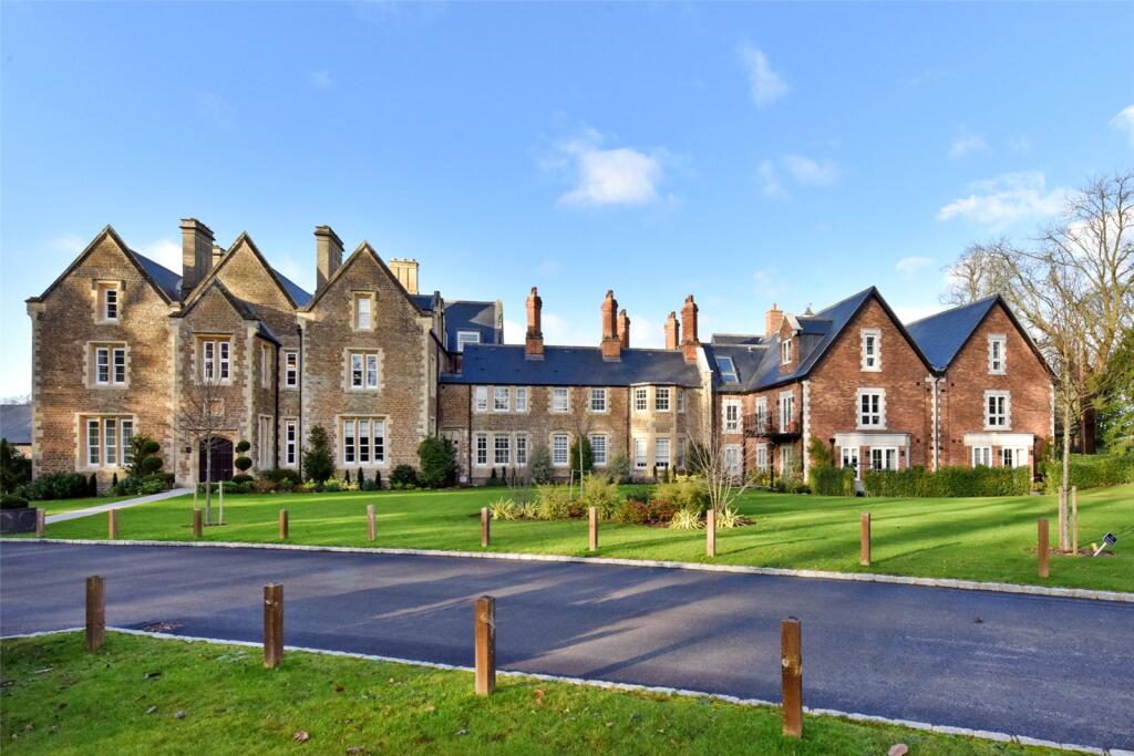Main image of property: Parklands, Besselsleigh, Abingdon, Oxfordshire, OX13