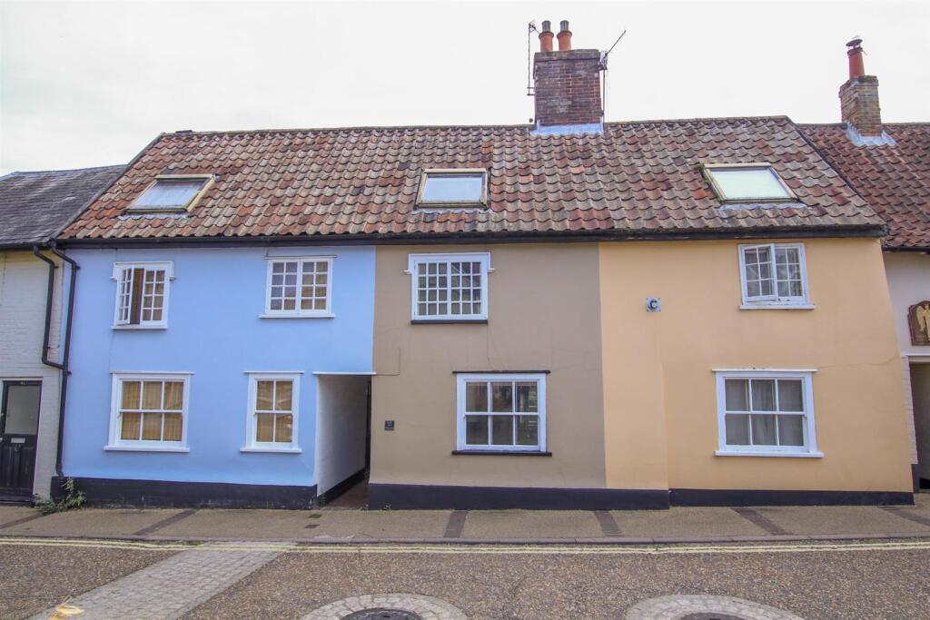 Main image of property: SAXMUNDHAM