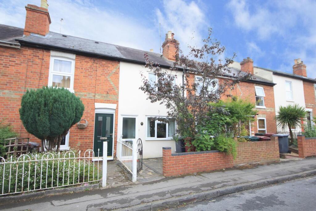 Main image of property: Foxhill Road, Reading, Berkshire, RG1