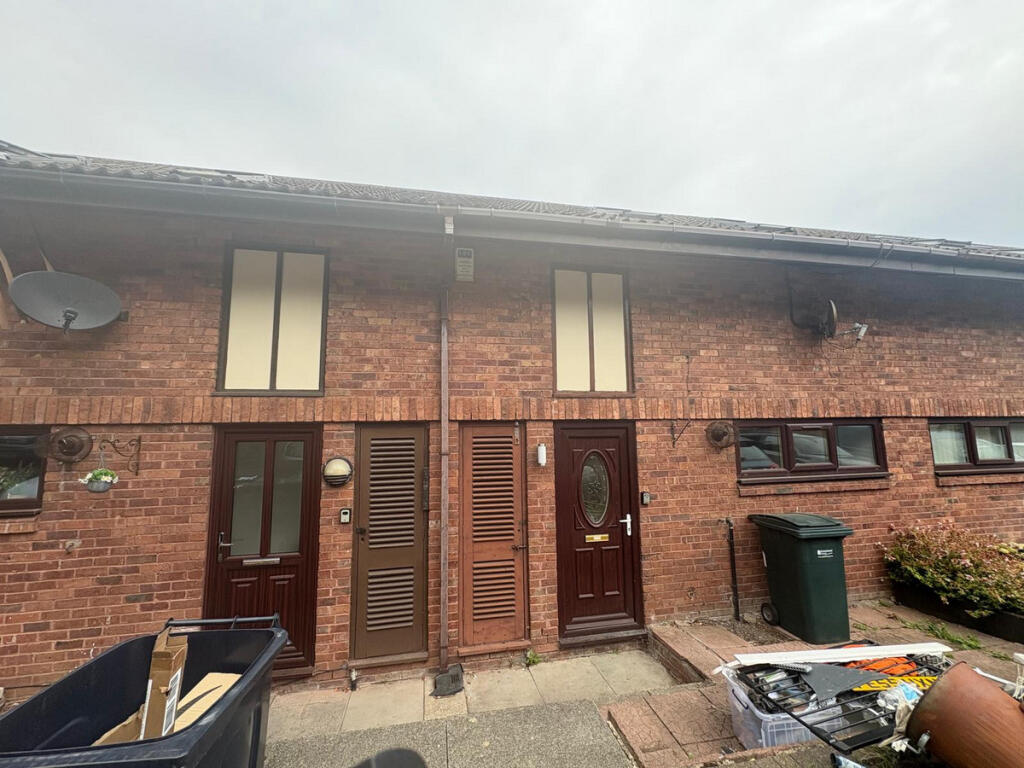 Main image of property: St. James Court, Gateshead, NE10 0