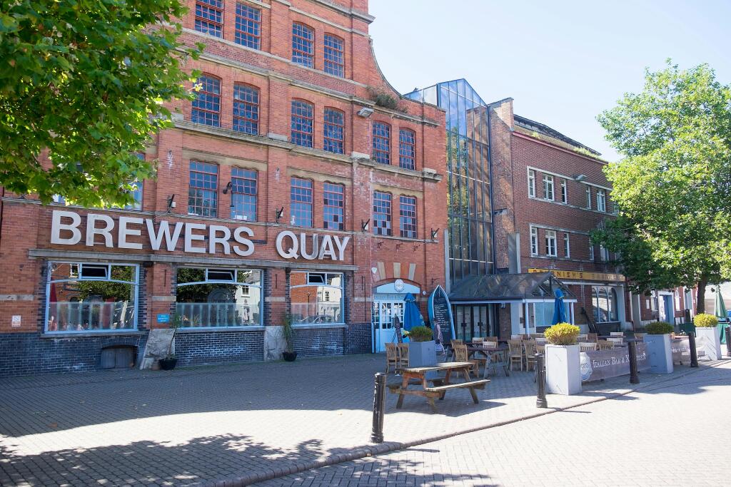Brewers Quay MAIN.jpg