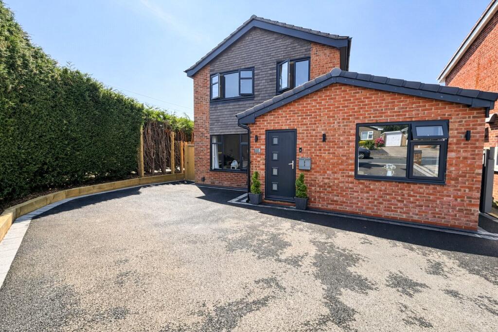Main image of property: Hornsea Road, STOCKPORT, Cheshire, SK2