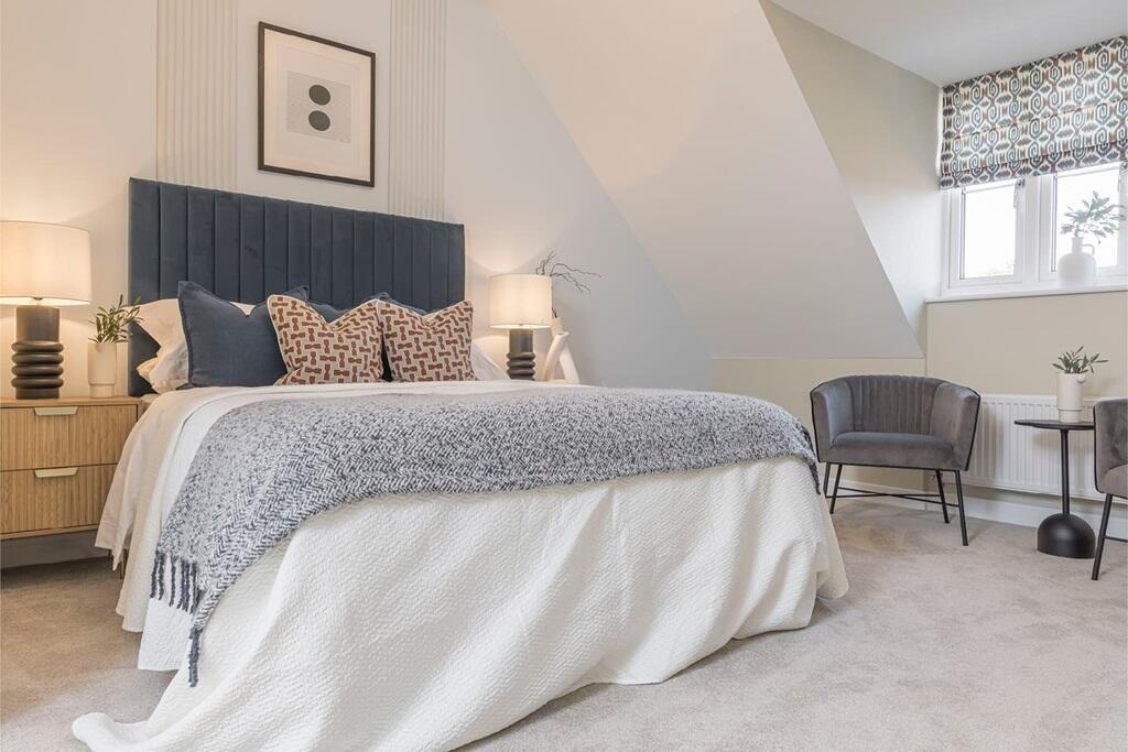 Main image of property: Chiswell Green Lane,
St. Albans,
AL2 3AJ