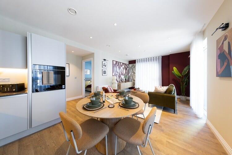 Main image of property: 7 Gas Holder Place, London,
SE11 5AT