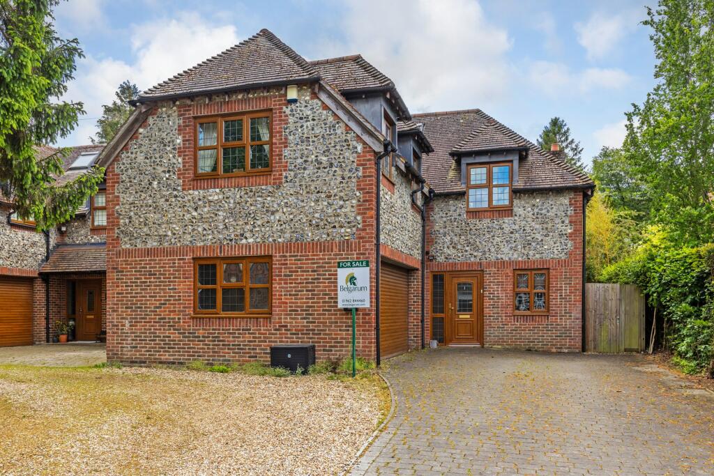 Main image of property: South Drive, Littleton, SO22