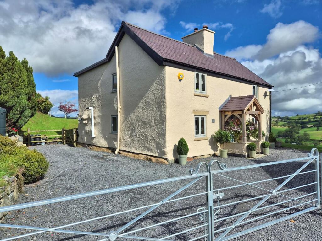 Main image of property: Gwyddelwern, Corwen