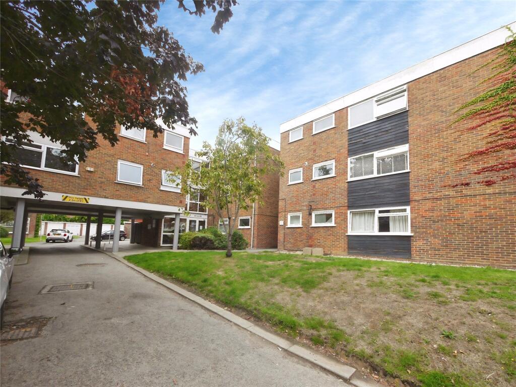 Main image of property: Hutton Road, Shenfield, Brentwood, Essex, CM15