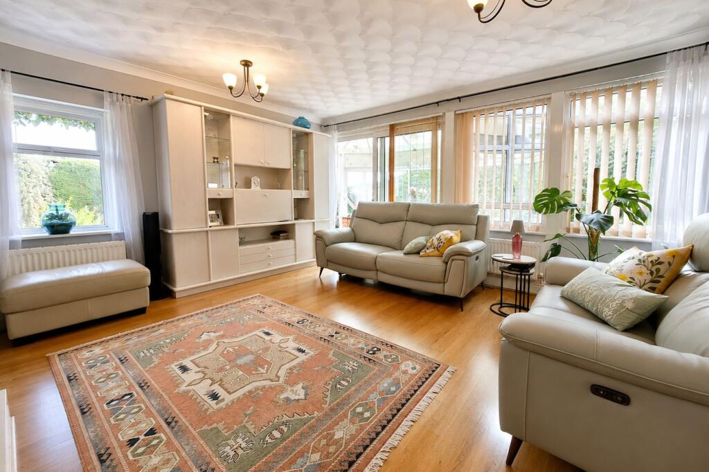 Main image of property: Minster Close, Hatfield, AL10