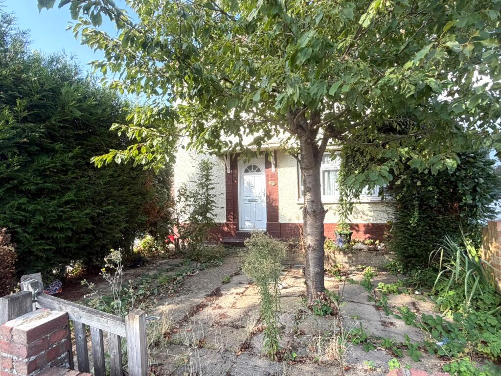 Main image of property: Havering Road, Romford, Greater London