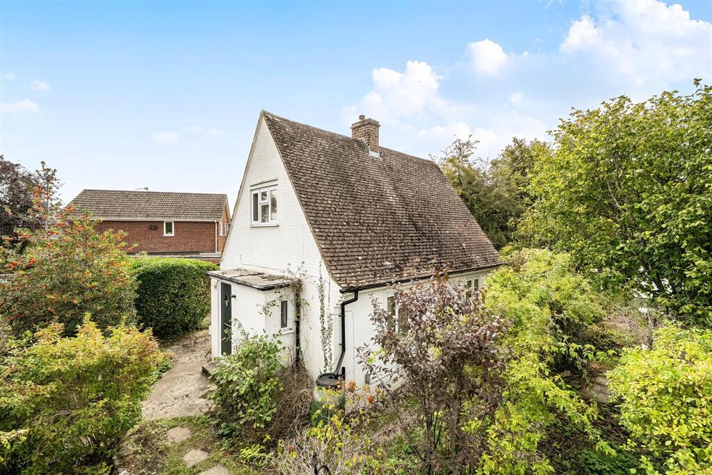 Main image of property: Copse Avenue, Caversham, Reading
