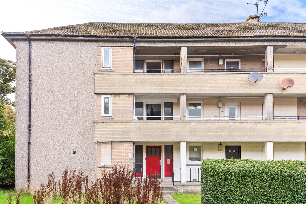 Main image of property: 9 Cadenhead Place, Aberdeen, AB25 3AH