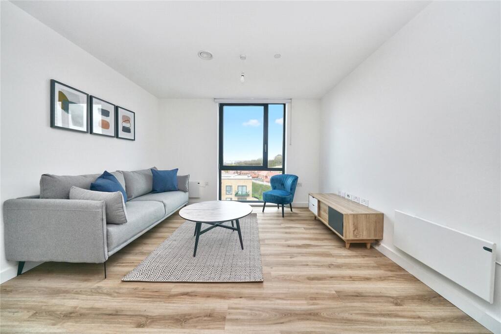 Main image of property: Viva Court, Kimpton Road, Luton, LU2
