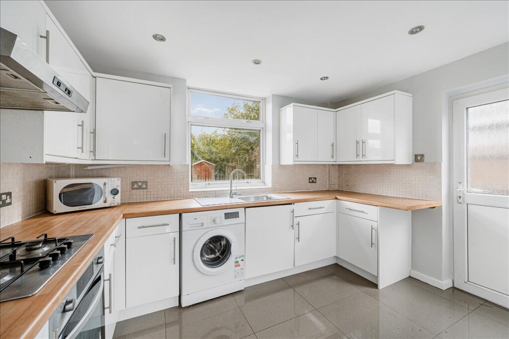 Main image of property: Noel Road, London
