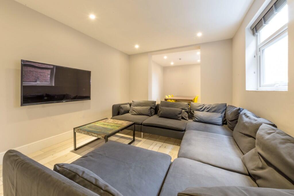 Main image of property: Craighall Avenue, Manchester, Greater Manchester, M19