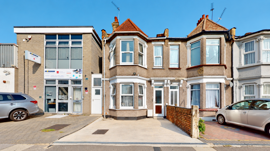 Main image of property: Wards Road, Newbury Park, IG2