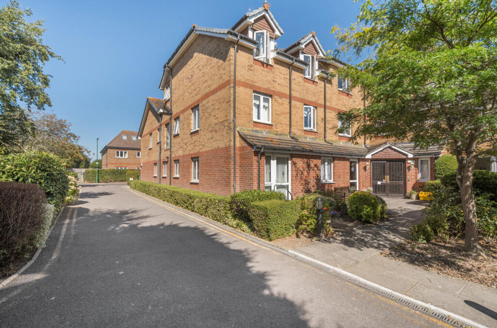 Main image of property: Silverwood Court, Wakehurst Place, Rustington, Littlehampton, BN16