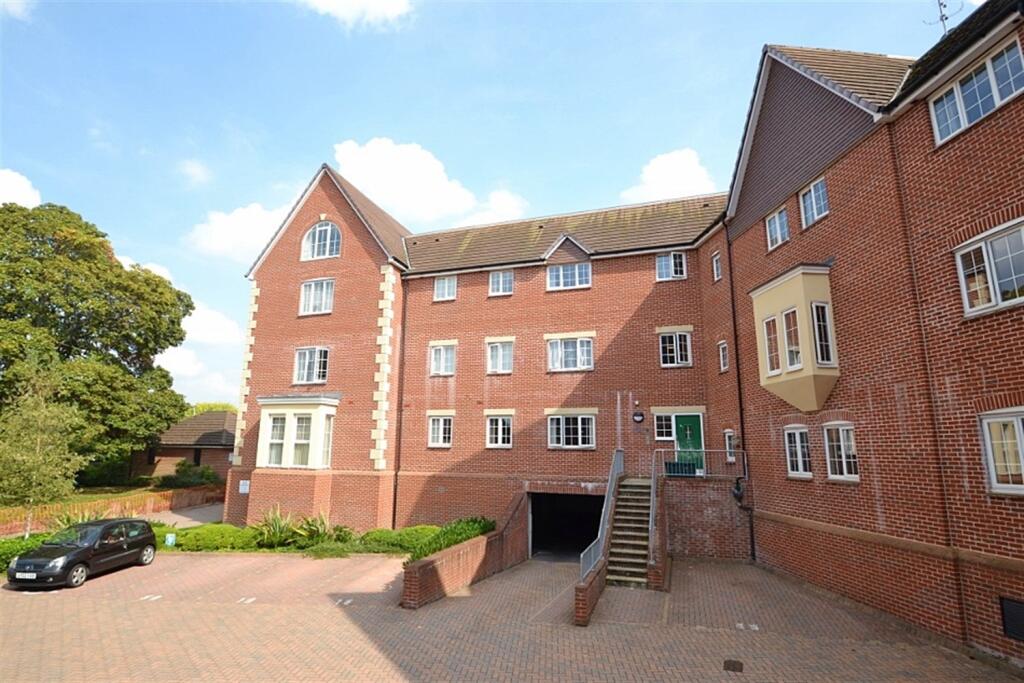 Main image of property: Verwood