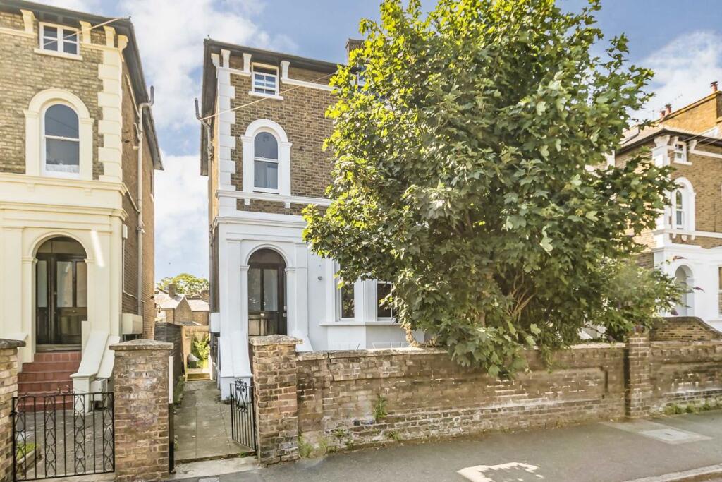 Main image of property: Knights Park, Kingston