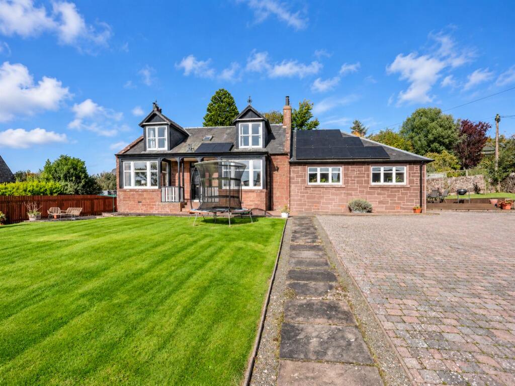 Main image of property: West Hillbank, Kirriemuir