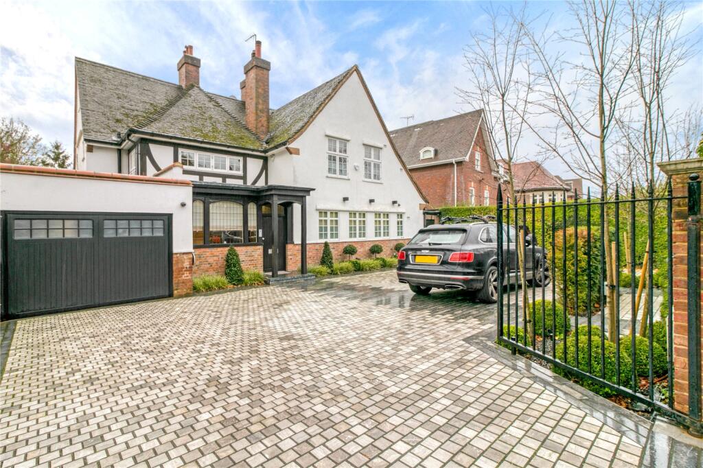 Main image of property: The Bishops Avenue, 
Hampstead Garden Suburb, N2