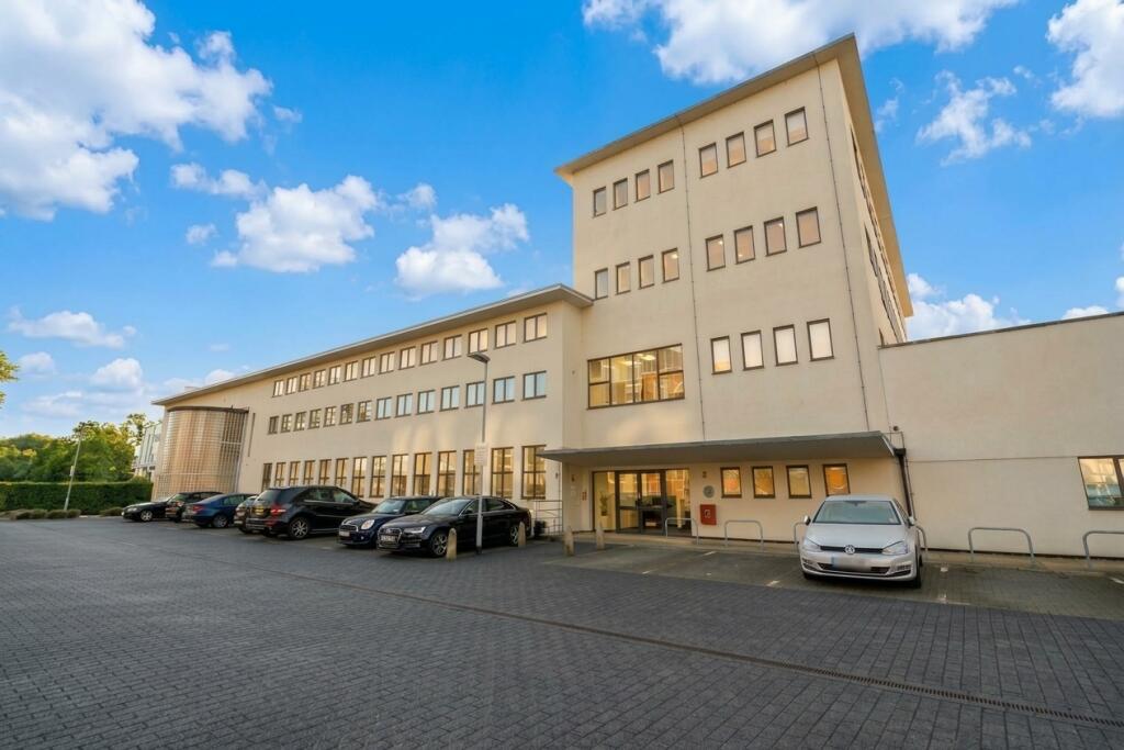 Main image of property: Broadwater Rd, Welwyn Garden City, AL7