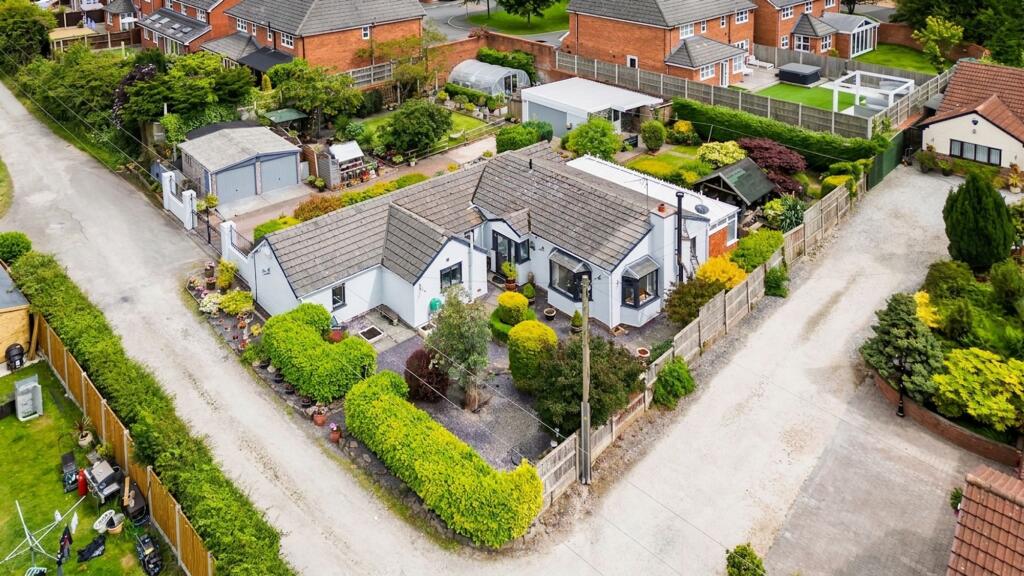 Main image of property: Bay Tree Cottage, Pentre Lane, Buckley, CH7