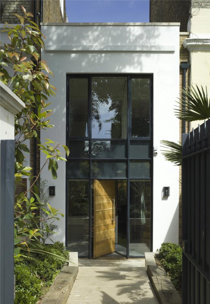 Main image of property: Cambridge Gardens, London, W10