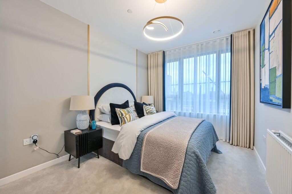 Main image of property: Bermondsey Heights, South Bermondsey, SE15