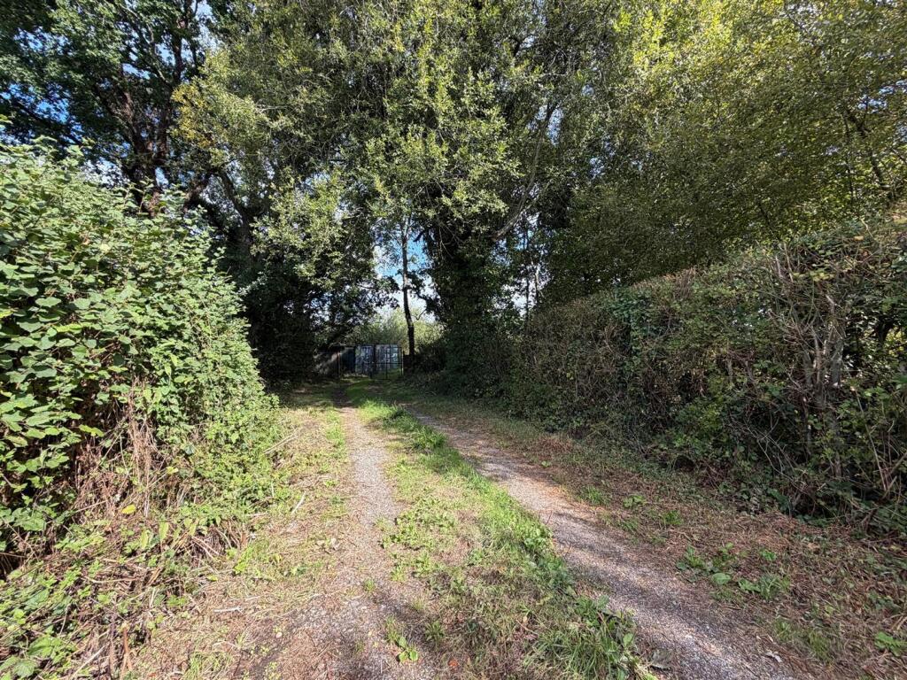 Main image of property: Broom Hill, Broom Hill, Wimborne