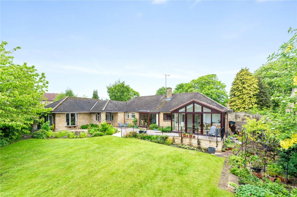 Main image of property: Low Gables, Thorner Lane, Scarcroft, Leeds, West Yorkshire
