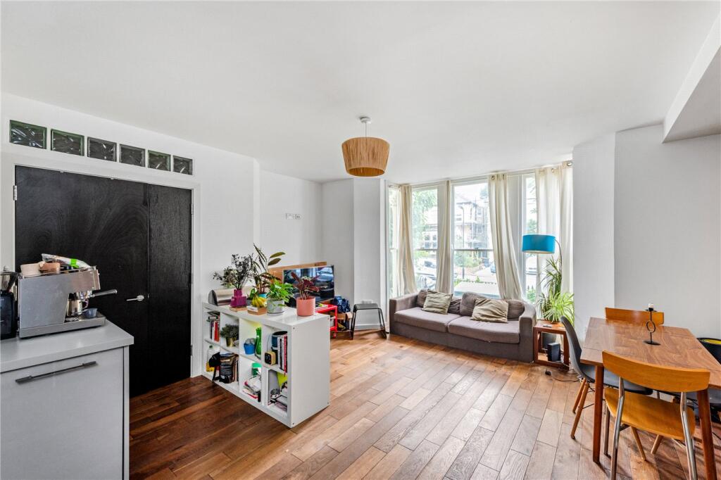 Main image of property: Evering Road, London, E5