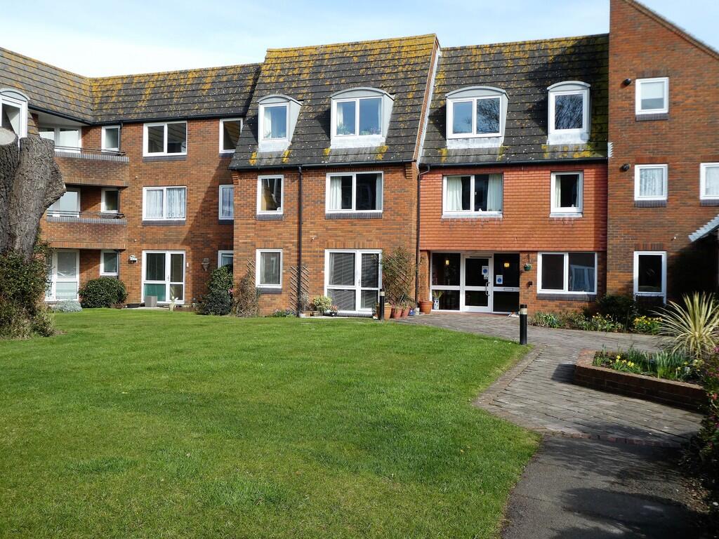 Main image of property: Flat 32 Homecroft House 