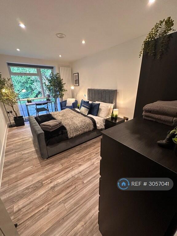 Main image of property: Runnelfield, Harrow, HA1