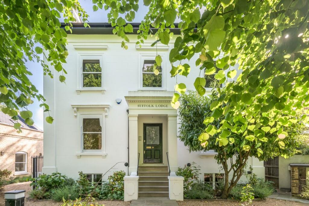Main image of property: Park Hill, Clapham