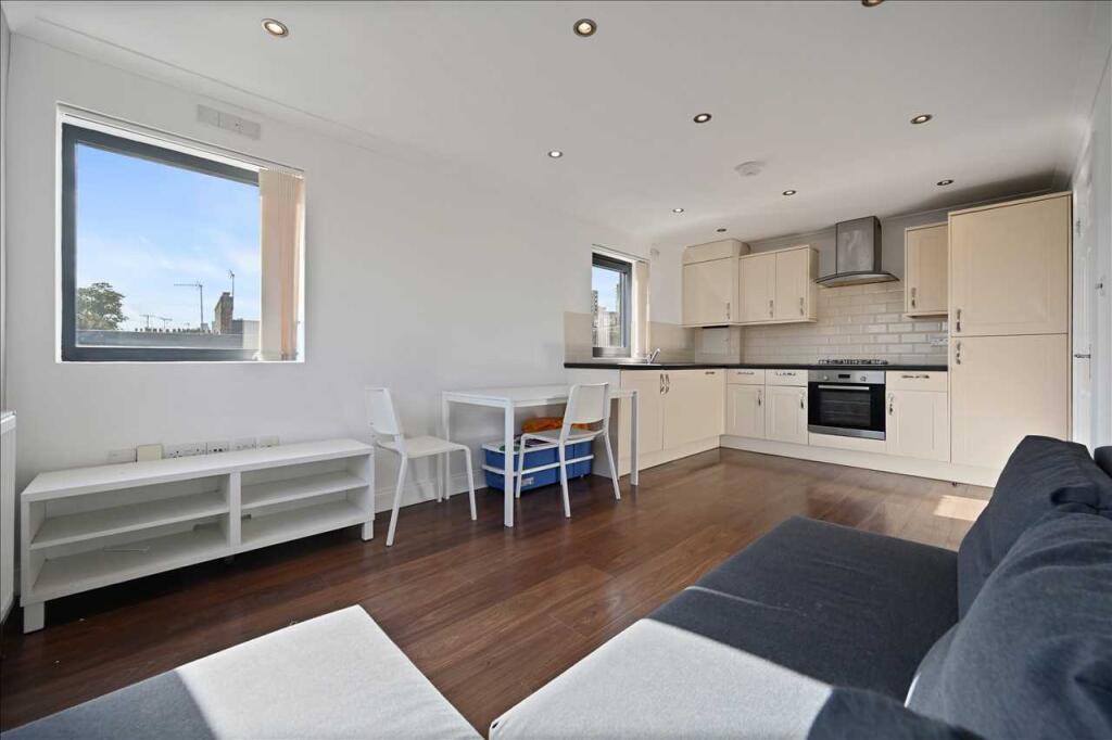 Main image of property: Flat 9, 63 Browning Street, Kennington