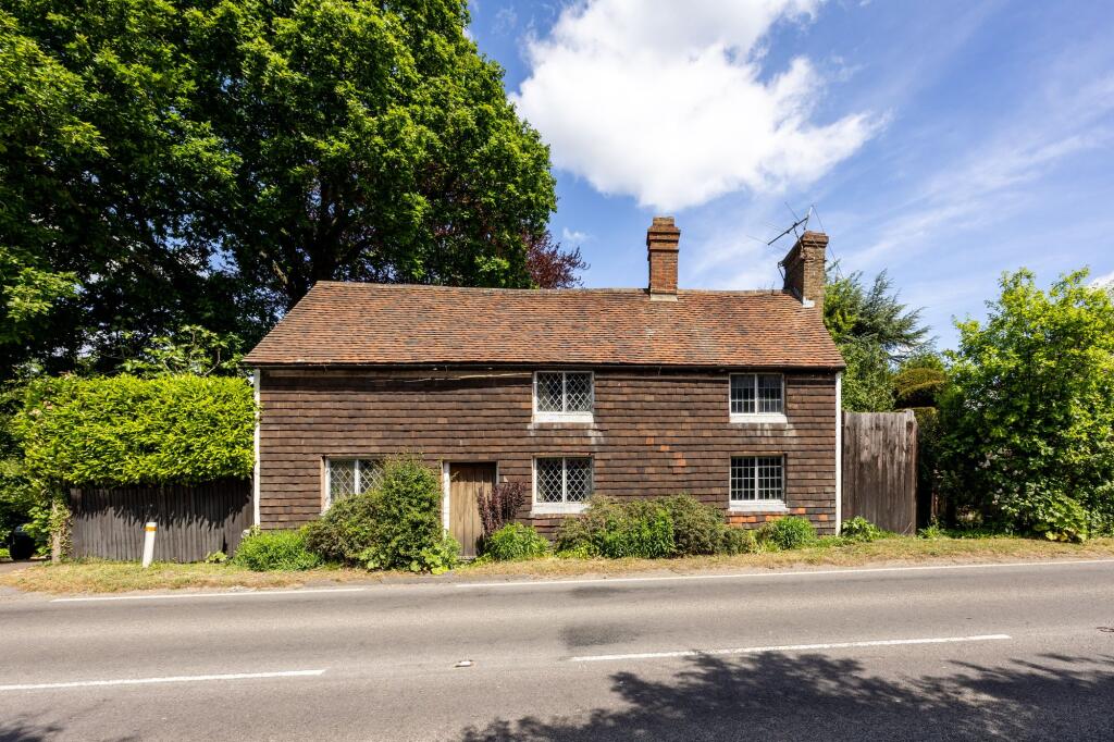 Main image of property: The Green, Newick, BN8