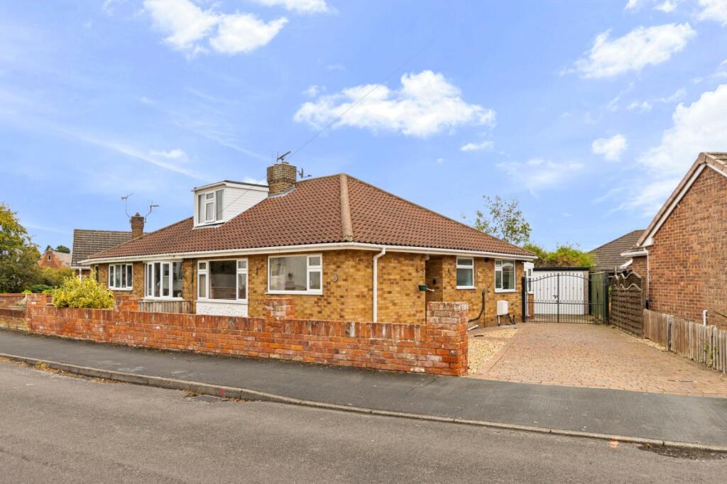 Main image of property: Mill View, Waltham, N E Lincolnshire, DN37