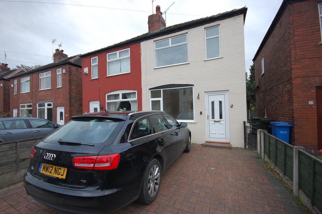 Main image of property: Clovelly Road, Offerton
