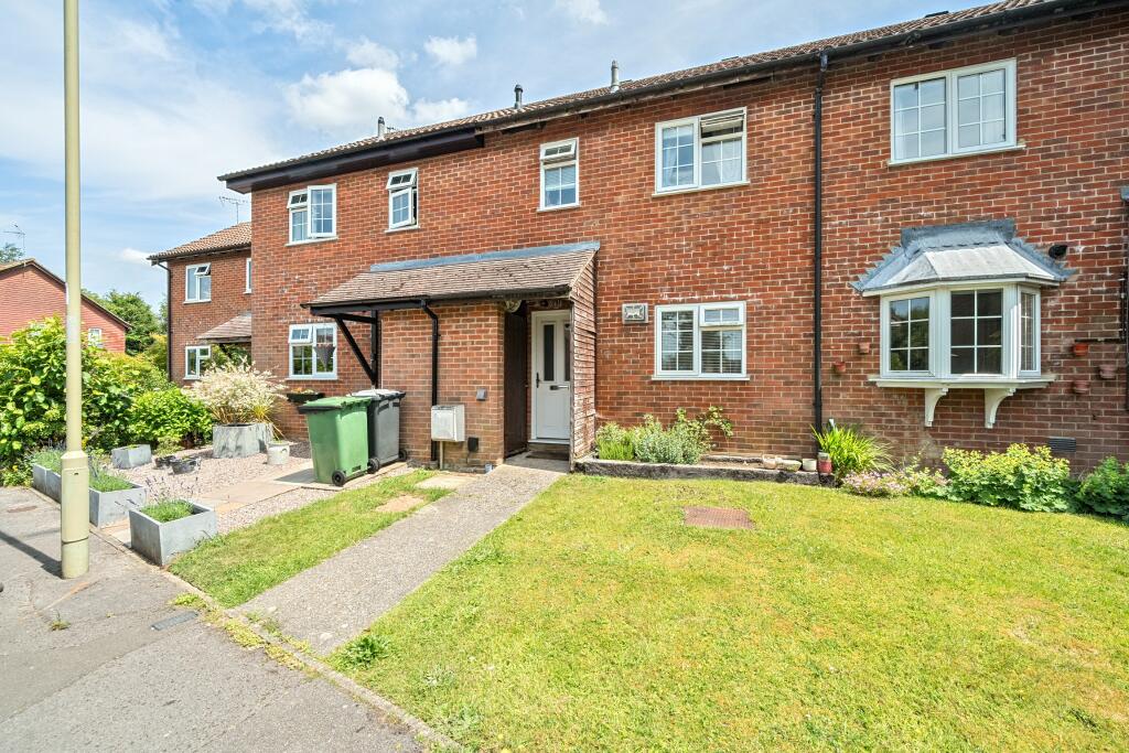 Main image of property: Liphook NO ONWARDS CHAIN