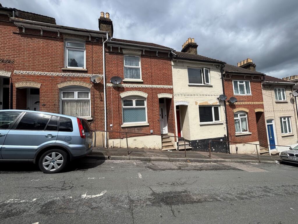 Main image of property: Gordon Road, Chatham