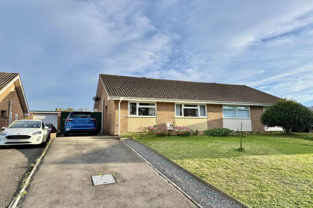 Main image of property: Ashbury Drive,- Beautifully Presented Throughout
