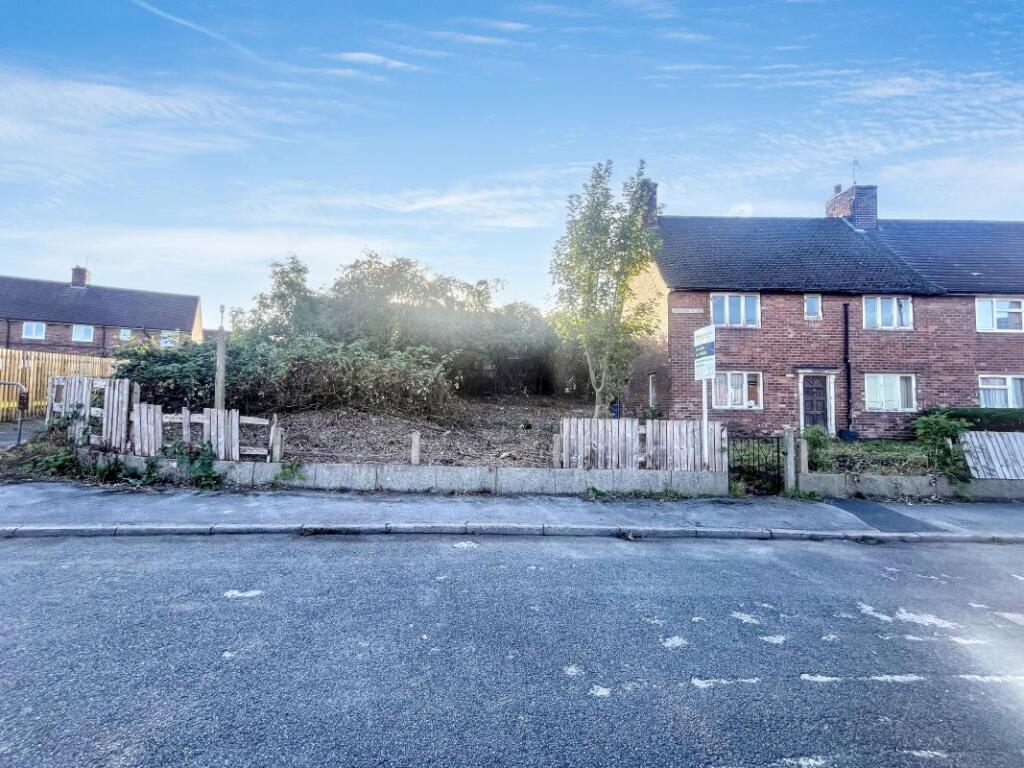 Main image of property: 1 St. Johns Place, Staveley, Chesterfield, Derbyshire, S43 3XL