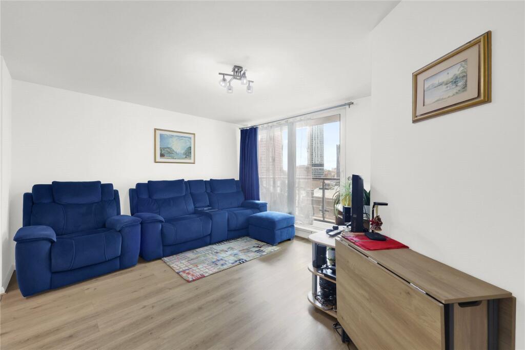 Main image of property: Hanover House, 7 St George Wharf, Vauxhall, London, SW8