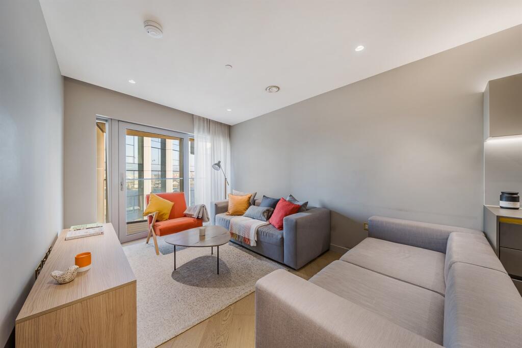 Main image of property: No.4, Upper Riverside, Cutter Lane, Greenwich Peninsula, SE10