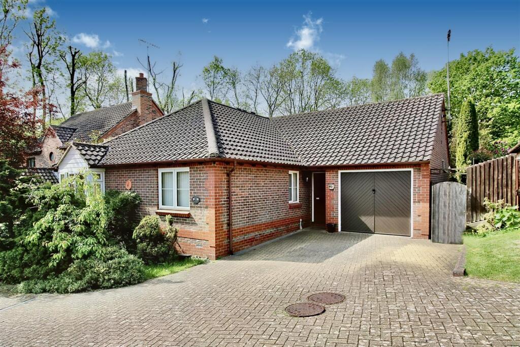 Main image of property: Chaffinch Crescent, Billericay