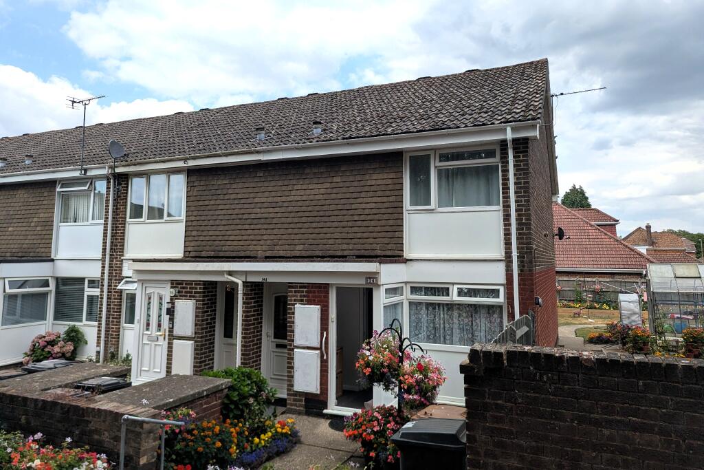 Main image of property: North Baddesley   Hoe Lane   UNFURNISHED