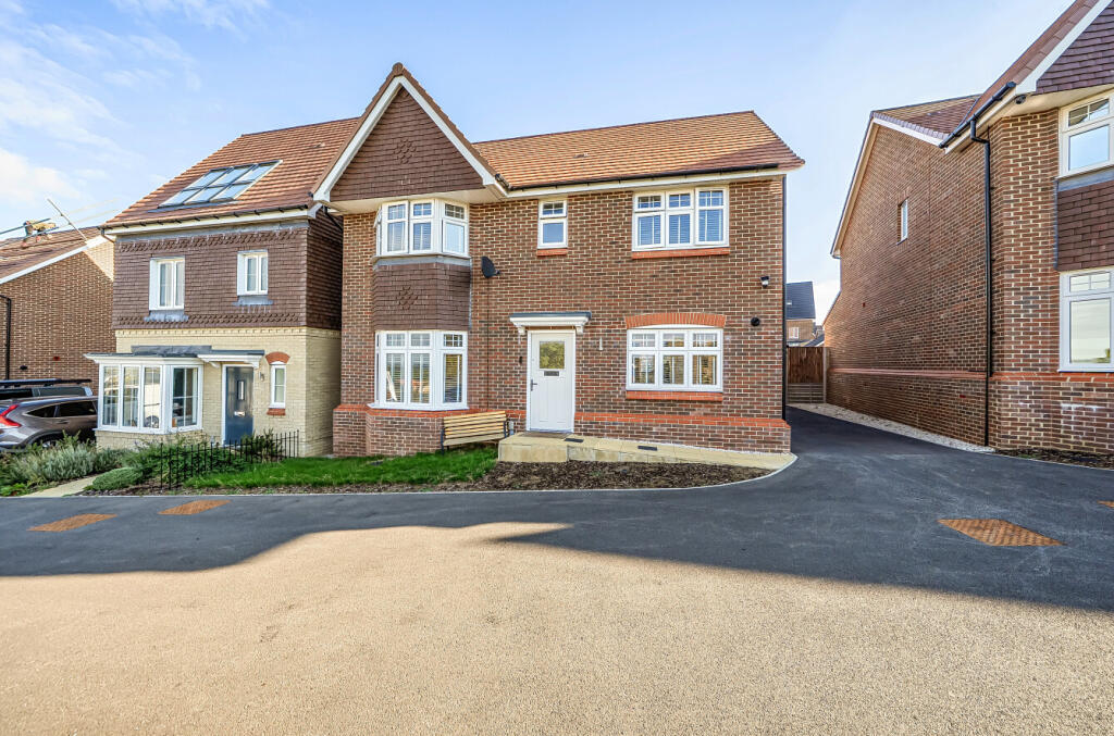 Main image of property: Rye Gardens, Houghton Regis, Dunstable