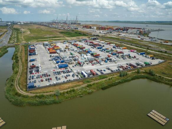 High Res_Update Imagery_London Gateway_DP World_Jun2360.jpg