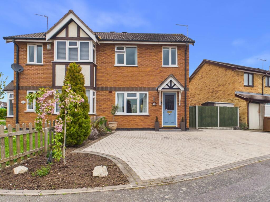Main image of property: 6 Lossiemouth Road, Hinckley