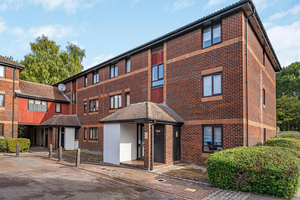 Main image of property: Stonesfield, Didcot, OX11
